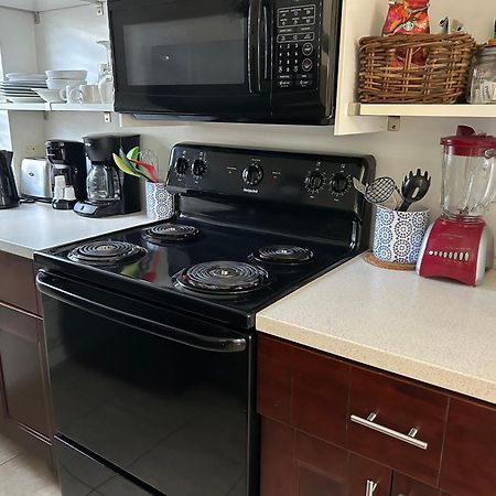 Lambert Family Beach Apartments Fort Lauderdale Buitenkant foto