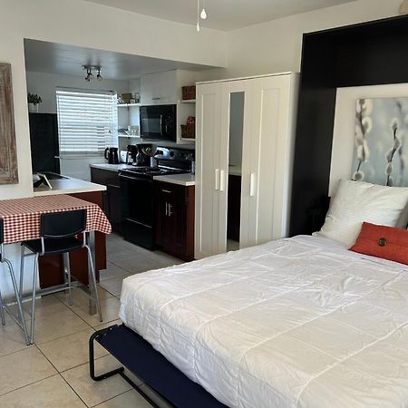 Lambert Family Beach Apartments Fort Lauderdale Buitenkant foto