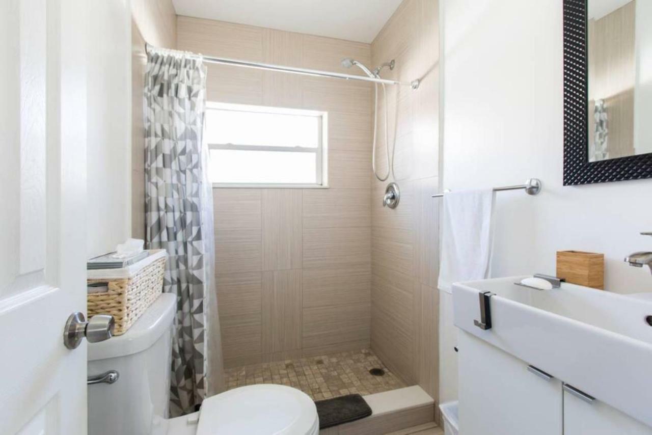 Lambert Family Beach Apartments Fort Lauderdale Buitenkant foto
